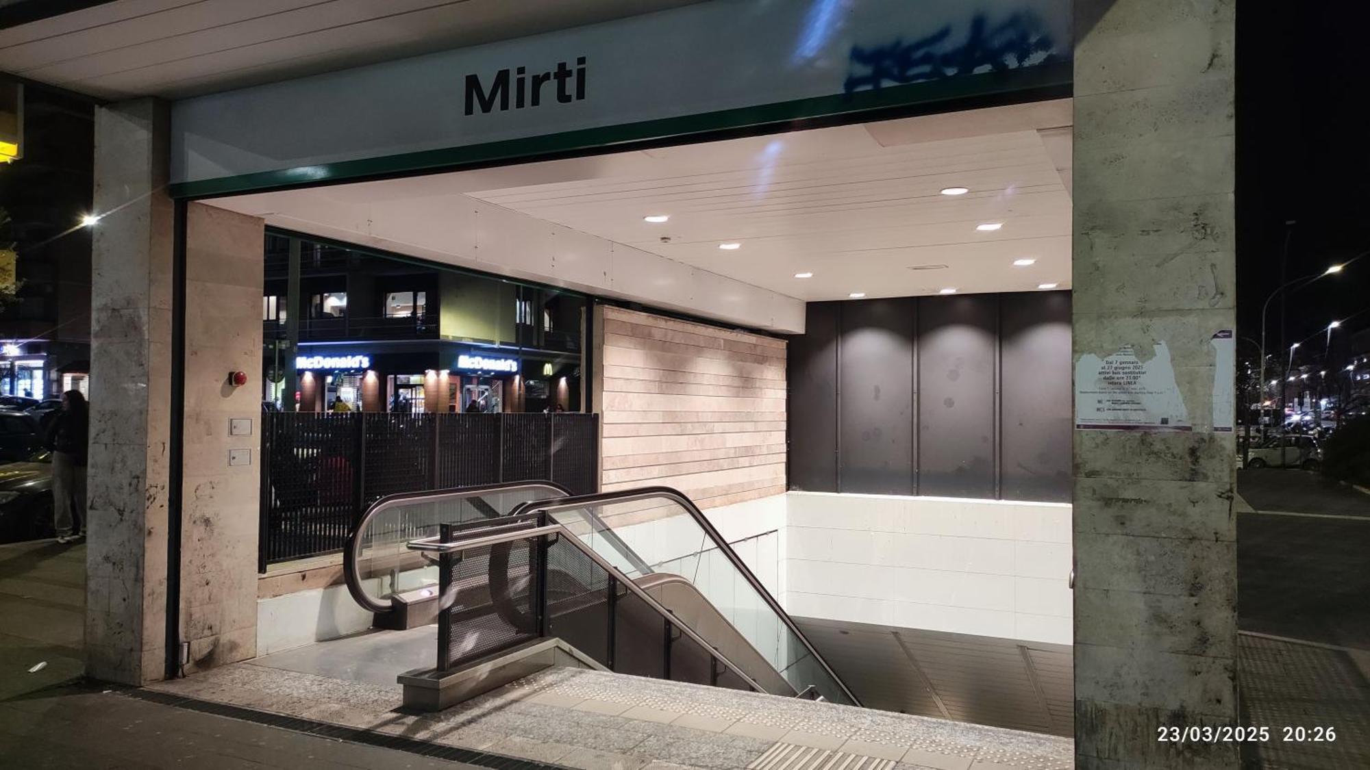 Metro Mirti Rome Suite Extérieur photo